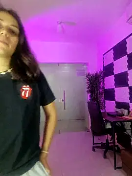 LucianaCarter online show from March 7, 3:40 am