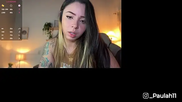 Snapshot of Paulah_x chatting on October 8, 8:28 pm Paulah x online show from October 8, 8:28 pm