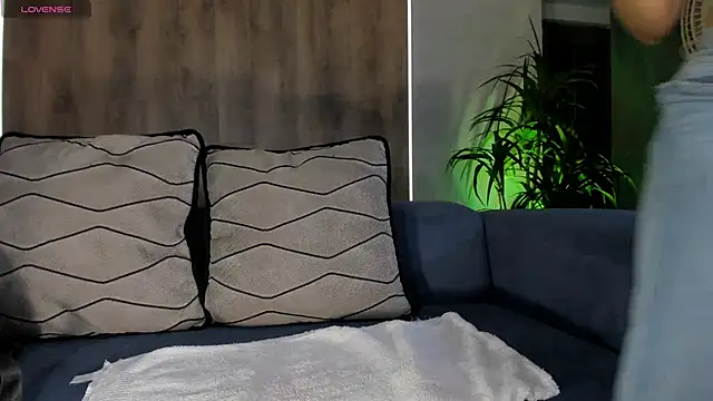 SophiePalmer online show from January 30, 12:59 pm