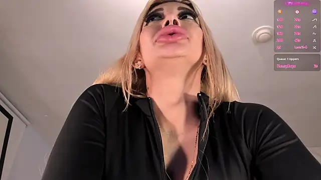 SophiePalmer online show from February 26, 2:46 pm