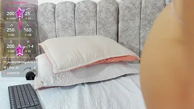 abby gibson online show from December 12, 9:58 pm