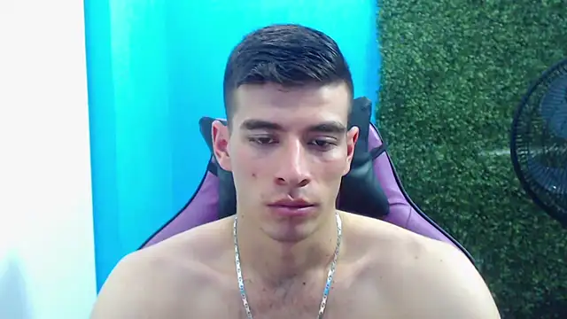 DEIBY BABY online show from December 31, 3:45 am