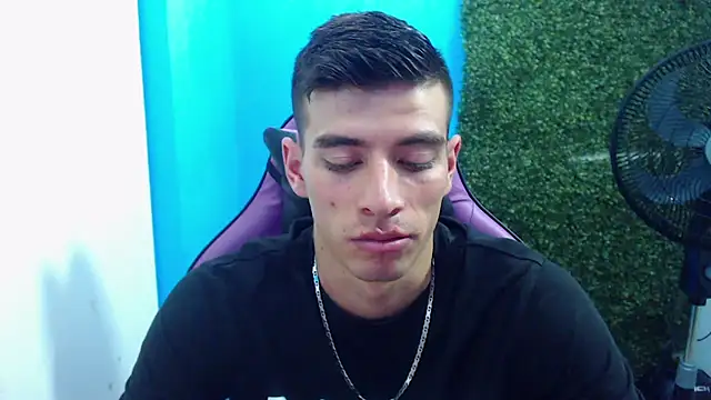 DEIBY BABY online show from December 31, 6:48 am