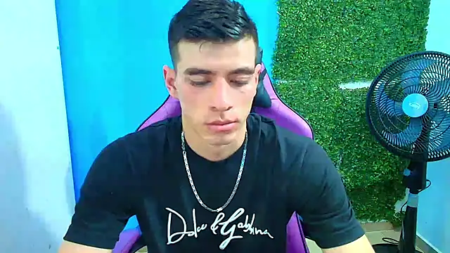 DEIBY BABY online show from January 21, 2:22 am