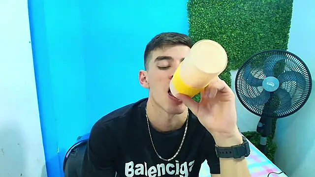 DEIBY BABY online show from January 29, 3:54 am