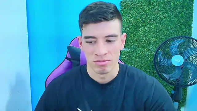 DEIBY BABY online show from February 18, 4:04 am