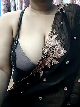 Sexybomb33 online show from February 8, 7:59 pm