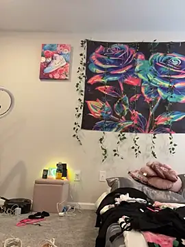 Snapshot of DominiqueX0 chatting on March 9, 6:11 pm DominiqueX0 online show from March 9, 6:11 pm