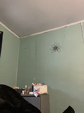 Snapshot of DominiqueX0 chatting on November 30, 3:38 pm DominiqueX0 online show from November 30, 3:38 pm