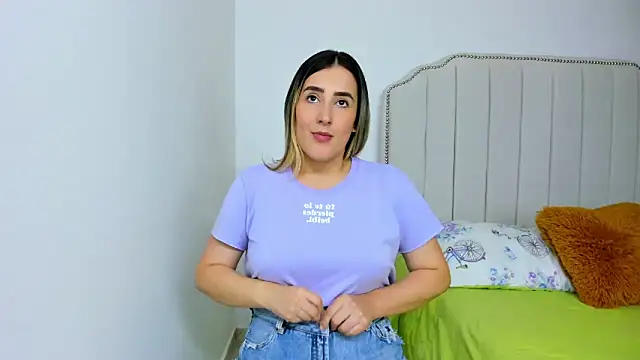 Hanna86 online show from January 31, 7:18 pm