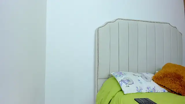 Hanna86 online show from February 7, 10:52 pm