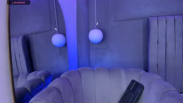 AmyOlimpo online show from March 20, 5:02 am