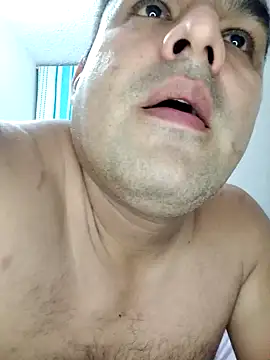 Snapshot of Angeelus2 chatting on December 20, 12:52 am Angeelus2 online show from December 20, 12:52 am