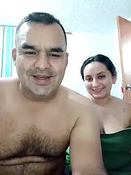 Snapshot of Angeelus2 chatting on February 14, 11:42 pm Angeelus2 online show from February 14, 11:42 pm