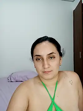 Snapshot of Angeelus2 chatting on September 18, 5:15 pm Angeelus2 online show from September 18, 5:15 pm