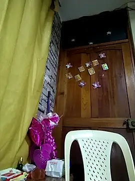 Snapshot of WanOn3Fanny chatting on February 23, 10:28 am WanOn3Fanny online show from February 23, 10:28 am