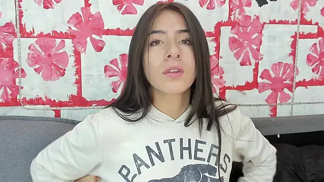 Mhelanny2 online show from March 9, 11:25 am