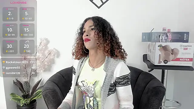 StefanyMiler online show from March 15, 10:57 am