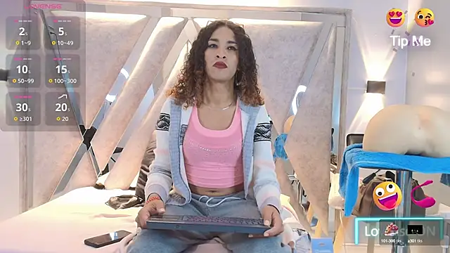 StefanyMiler online show from October 14, 7:58 pm