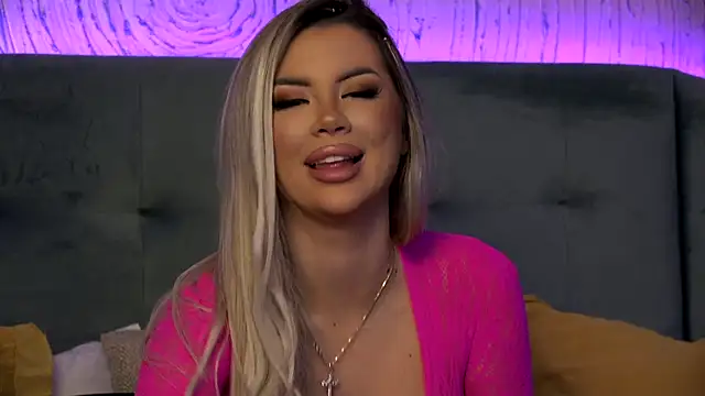 IvyRubens online show from February 10, 9:25 am