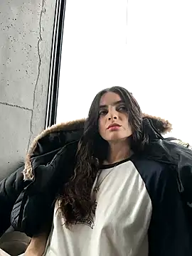 Sam Sara online show from February 3, 3:06 pm