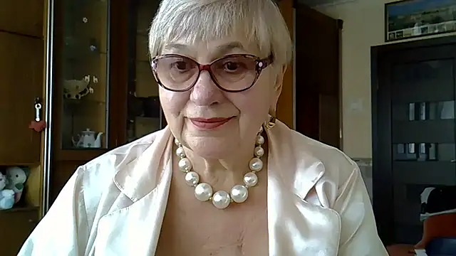 SweetCherry27 online show from March 5, 12:22 pm