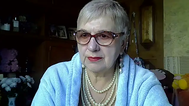 SweetCherry27 online show from October 15, 5:29 am