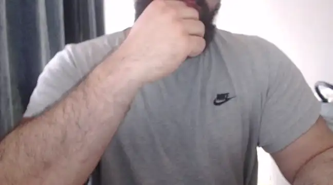 hugemachohandsome online show from March 2, 9:10 am