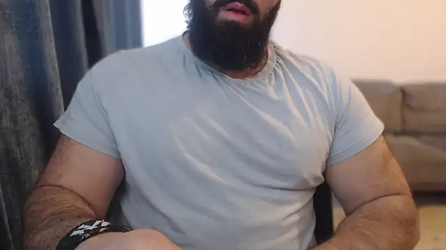 hugemachohandsome online show from November 23, 8:25 am