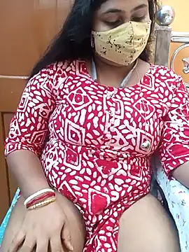 Sophiaboudi online show from March 21, 6:07 pm