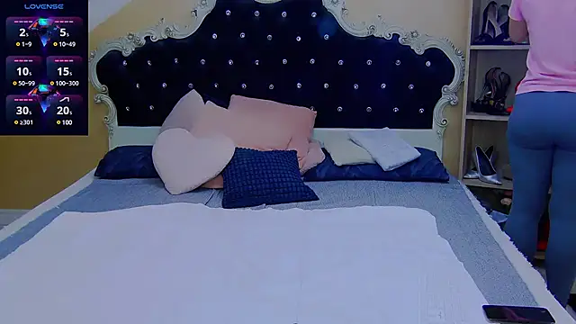 AdelleDeep online show from January 30, 12:59 pm