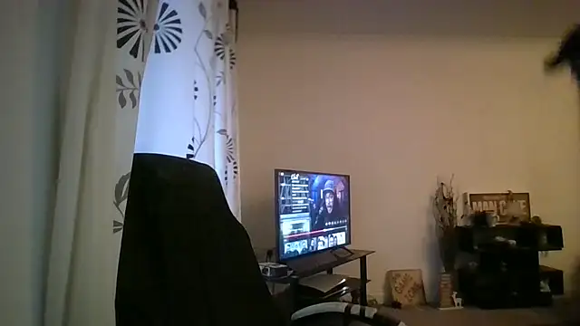 33ENG online show from February 21, 7:23 am