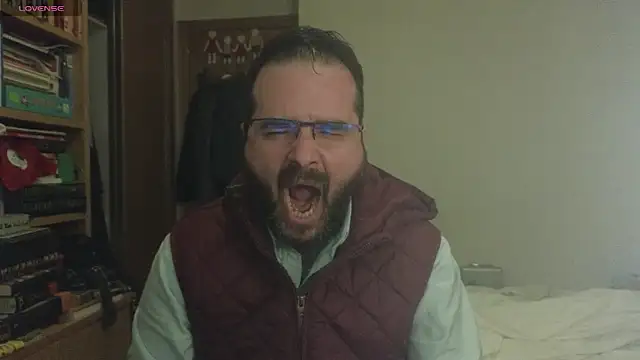 curiosillo83 online show from March 5, 6:12 pm