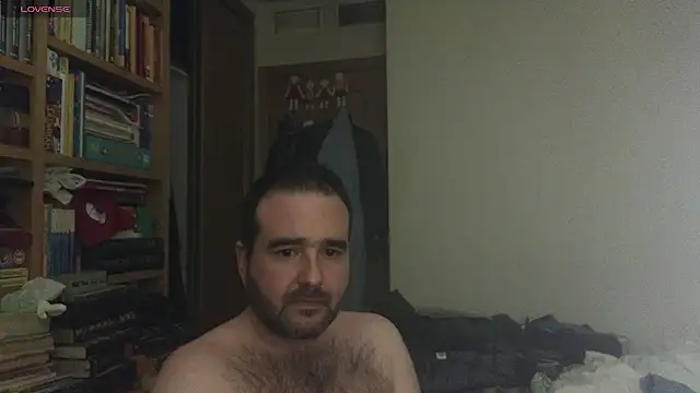 curiosillo83 online show from March 9, 10:41 am