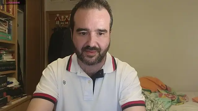 curiosillo83 online show from September 23, 2:20 pm