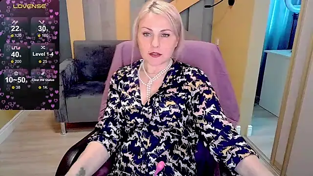 Candy Long online show from February 27, 9:32 am