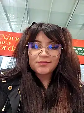 Snapshot of Sakura_0505 chatting on December 20, 12:19 am Sakura 0505 online show from December 20, 12:19 am