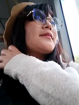 Snapshot of Sakura_0505 chatting on December 24, 10:28 pm Sakura 0505 online show from December 24, 10:28 pm