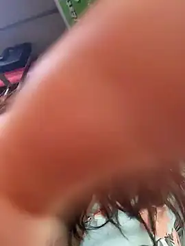 Snapshot of Sakura_0505 chatting on December 28, 10:02 pm Sakura 0505 online show from December 28, 10:02 pm