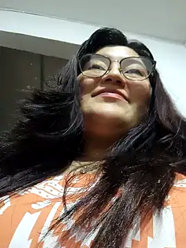 Snapshot of Sakura_0505 chatting on January 24, 1:56 am Sakura 0505 online show from January 24, 1:56 am