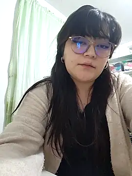 Snapshot of Sakura_0505 chatting on March 6, 12:32 am Sakura 0505 online show from March 6, 12:32 am