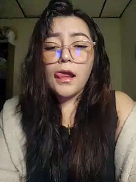 Snapshot of Sakura_0505 chatting on March 12, 10:39 pm Sakura 0505 online show from March 12, 10:39 pm