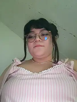 Snapshot of Sakura_0505 chatting on March 14, 9:43 pm Sakura 0505 online show from March 14, 9:43 pm