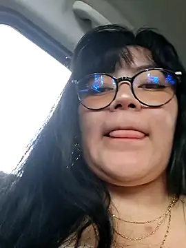 Snapshot of Sakura_0505 chatting on November 30, 6:45 pm Sakura 0505 online show from November 30, 6:45 pm