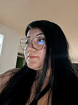 Snapshot of Sakura_0505 chatting on December 5, 3:37 am Sakura 0505 online show from December 5, 3:37 am