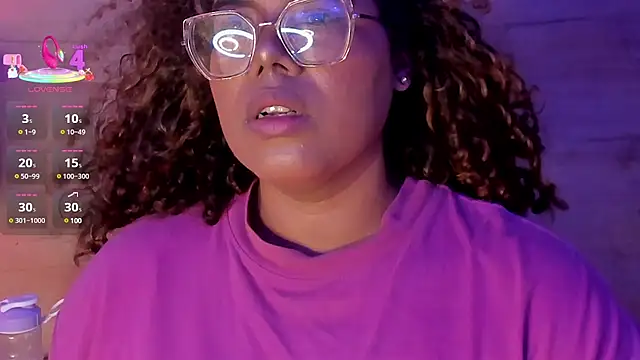 Snapshot of _nickypurple_ chatting on February 26, 12:03 pm nickypurple online show from February 26, 12:03 pm