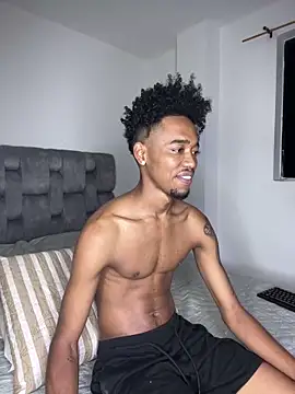 matatanlove online show from February 13, 9:41 am