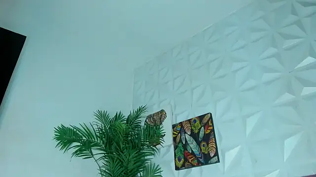 Hellen Sky online show from December 1, 8:36 pm