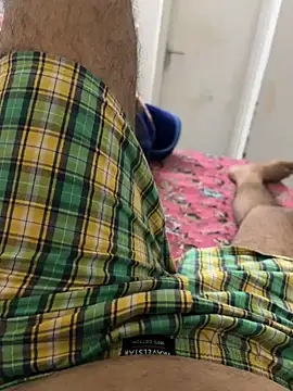 yourheroforfun online show from February 9, 7:19 pm