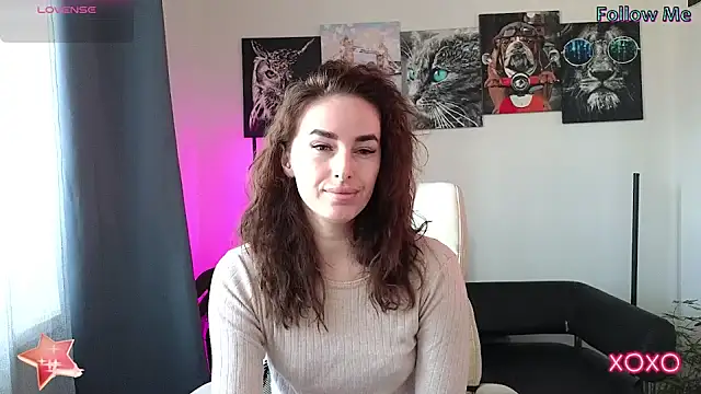 xx adrihanna xx online show from February 20, 7:34 am